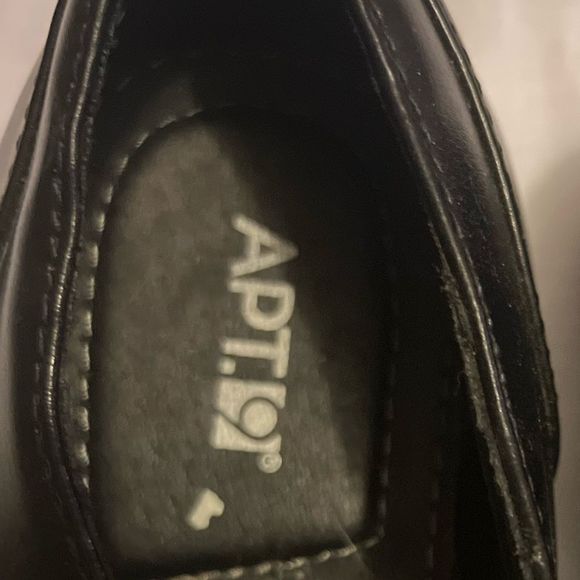 Apt. 9 Men’s Dress Shoe - Picture 4 of 5